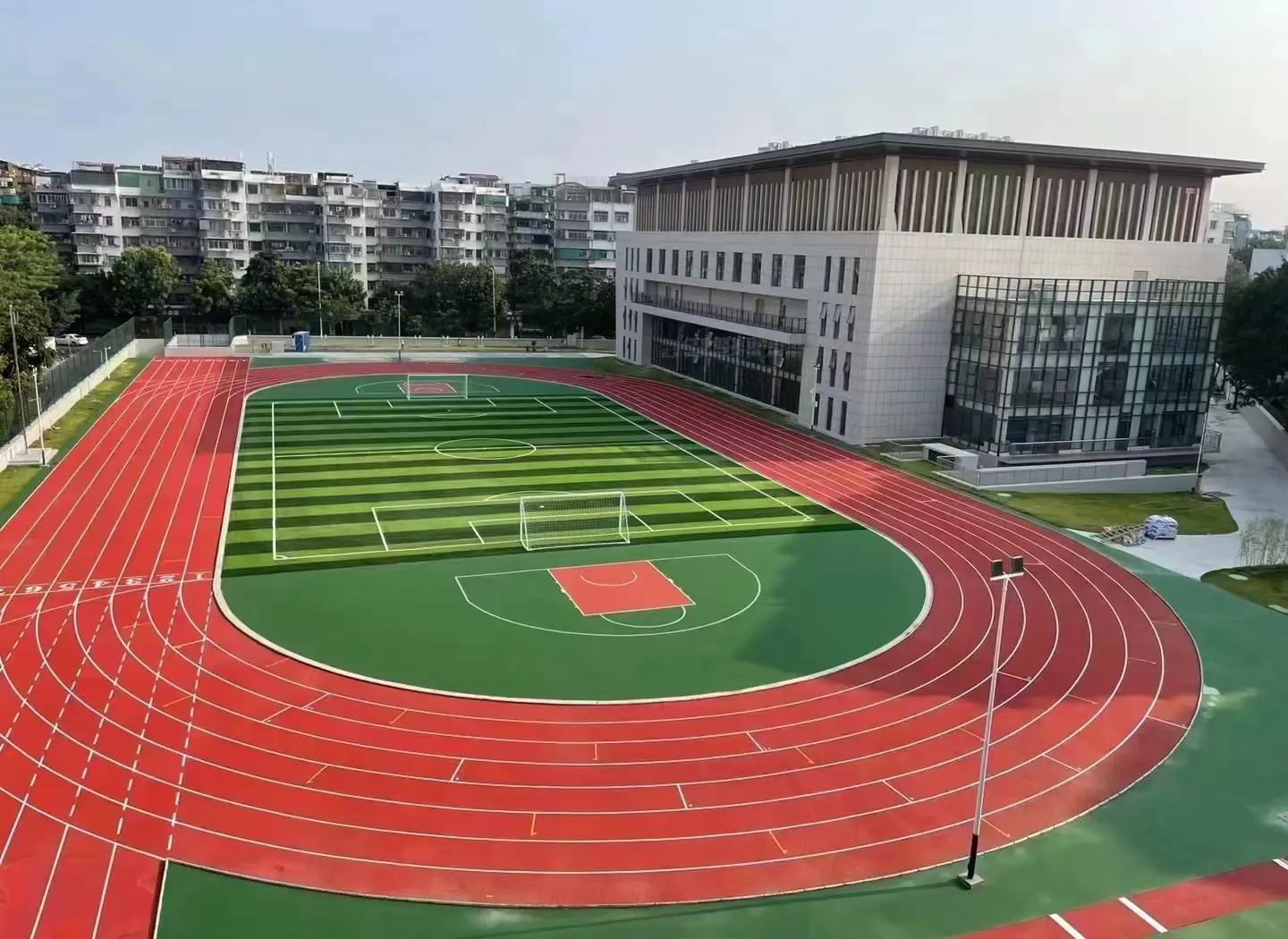 海东市橡胶跑道塑胶篮球场 - 价格